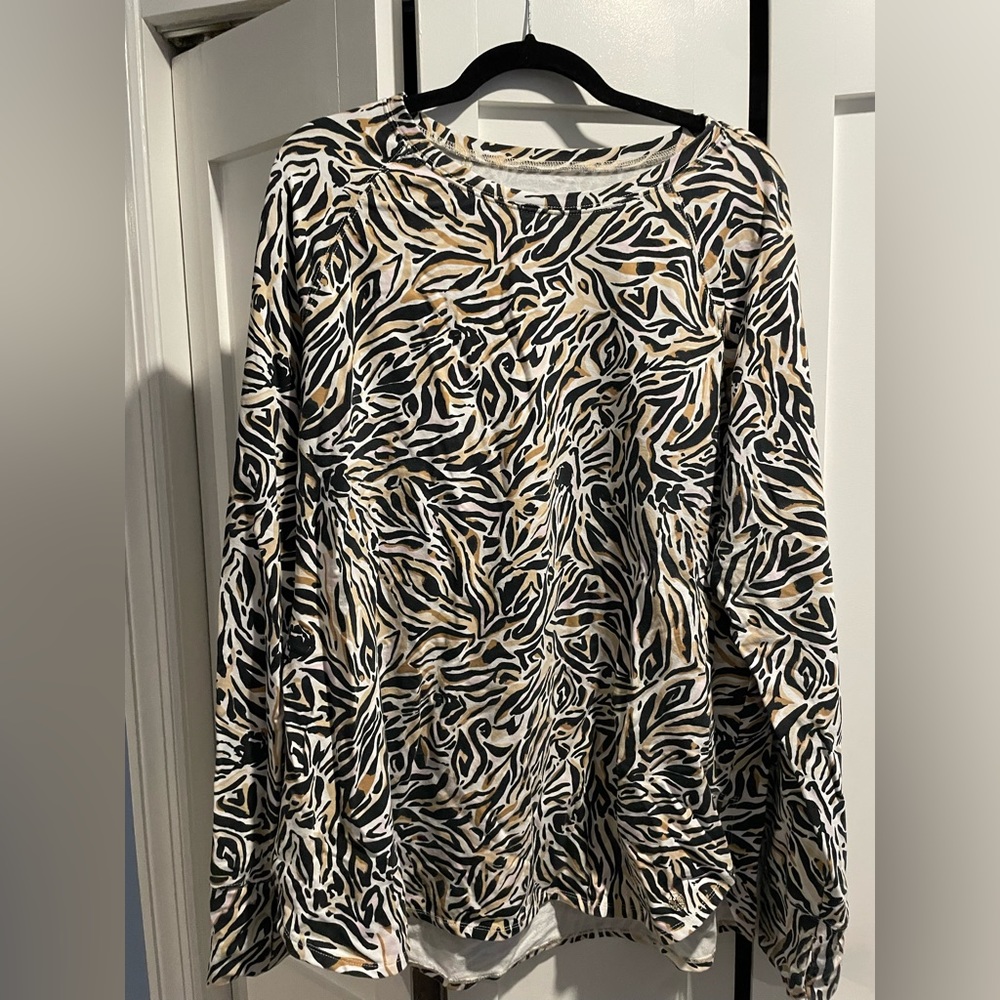 Lilly Pulitzer Luxlethic Animal Print Size XXL Sweatshirt